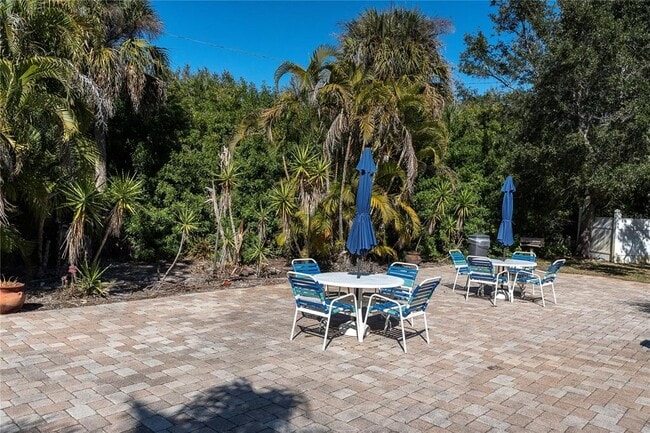 Building Photo - 3315 58th Ave S