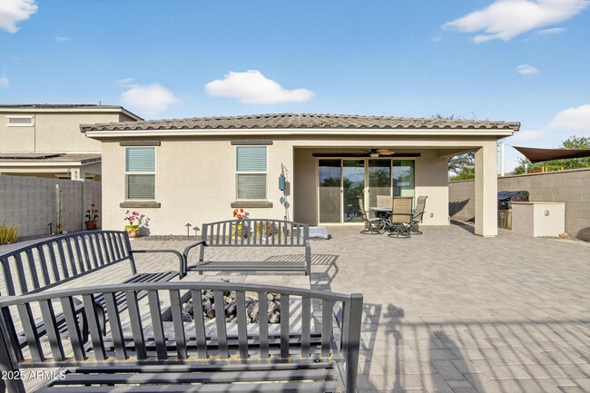 Building Photo - 17763 W Granite View Dr