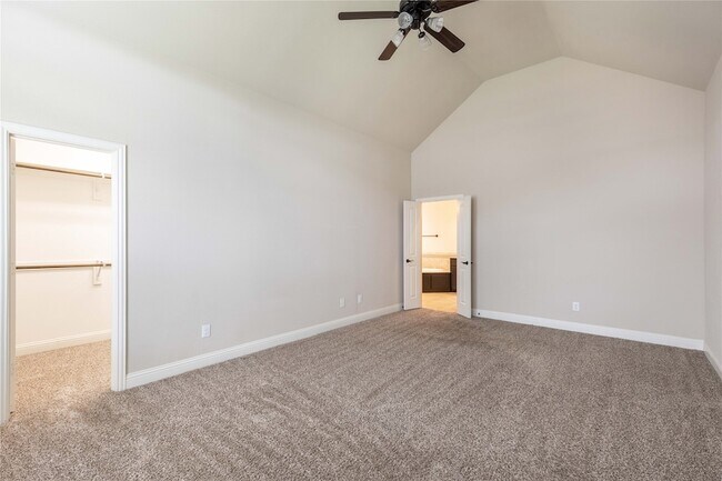 Building Photo - 3312 Blue Jay Ln