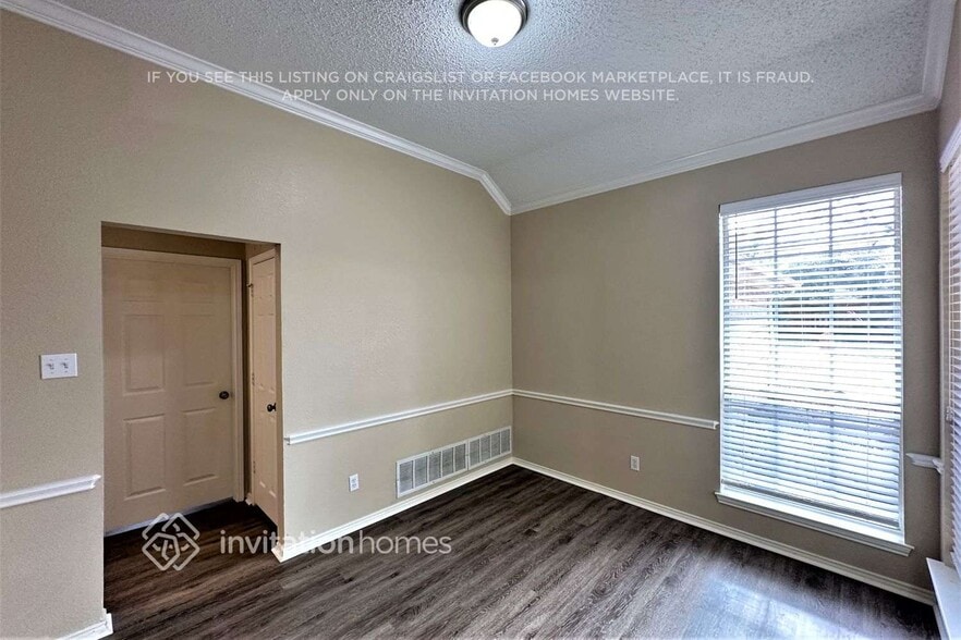 Building Photo - 1501 Hunter Ct