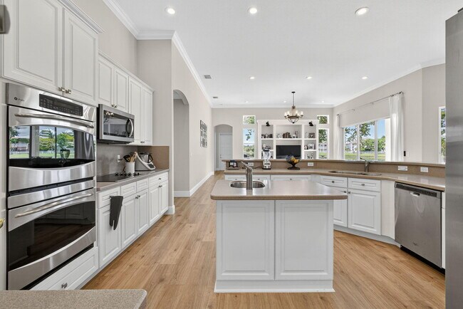 Building Photo - 4693 Sugar Beach Way