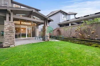 Building Photo - 5 BED & 4.5 BATH FOR RENT