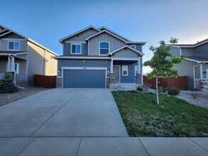 Building Photo - Newer 4 bedroom in The Vistas at Meridian Ranch