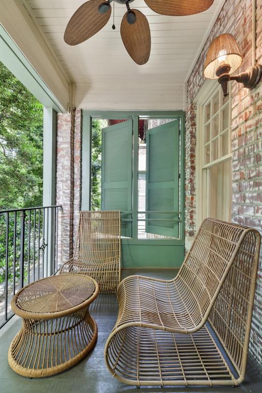 Building Photo - 116 Lafayette Dr NE