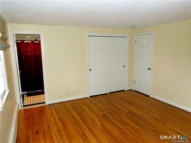 Building Photo - 21 Saddle Ridge Dr