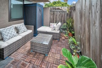 Building Photo - 4666 Mission Ave