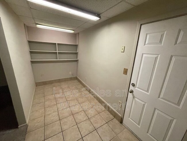 Building Photo - 1116 Harrington Dr