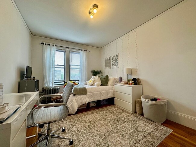 Building Photo - Beautiful Fenway 3 bed.....