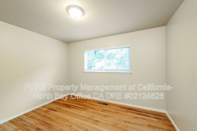 Building Photo - 1259 Calistoga Rd