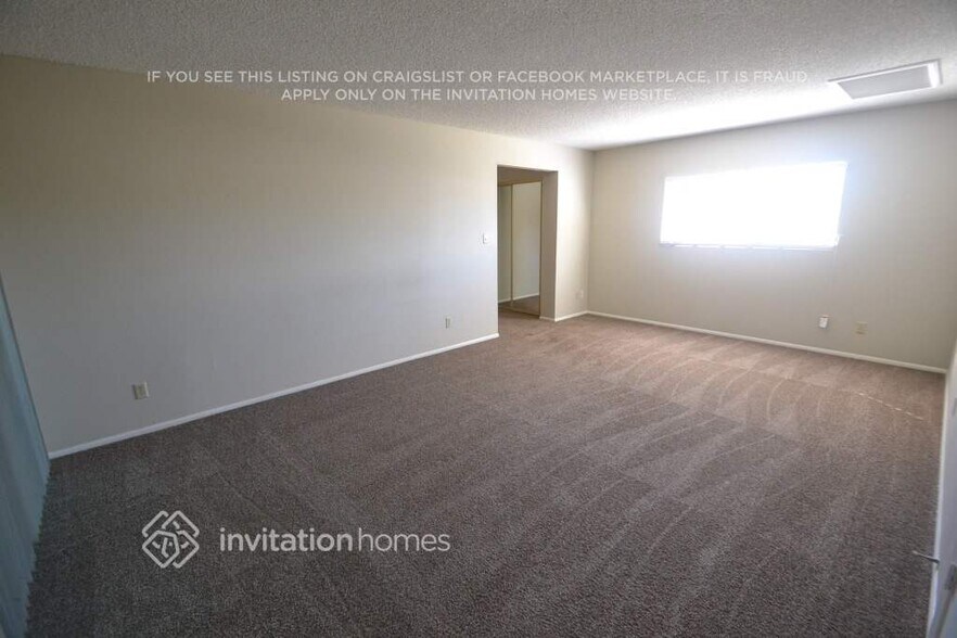 Building Photo - 8332 N 50th Dr