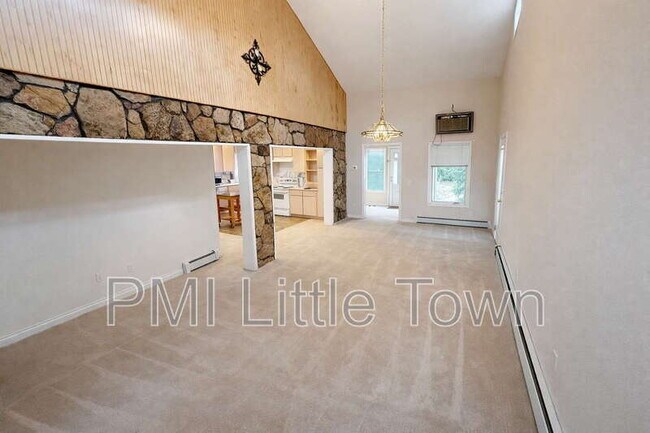 Building Photo - 8320 S Ammons St