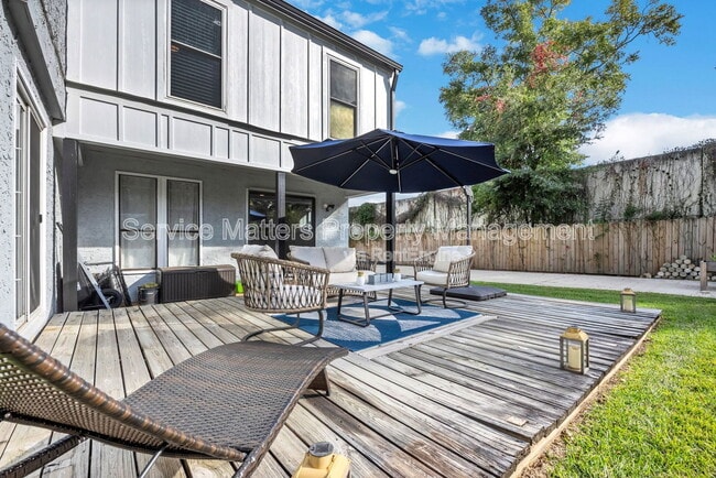 Building Photo - 7575 Tippin Ave