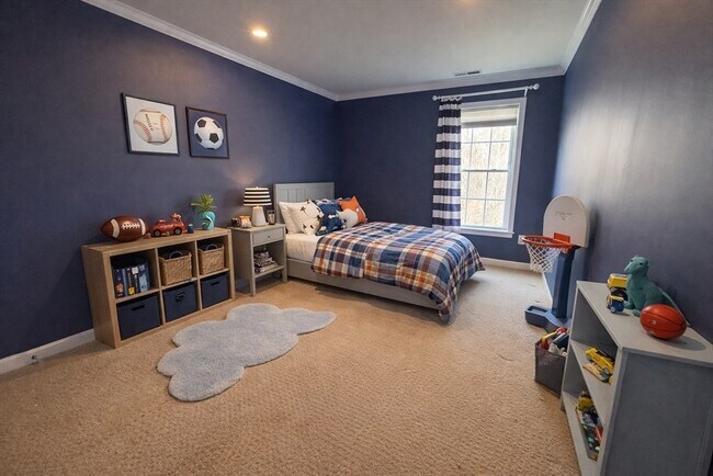 Building Photo - 198 Stonehaven Dr