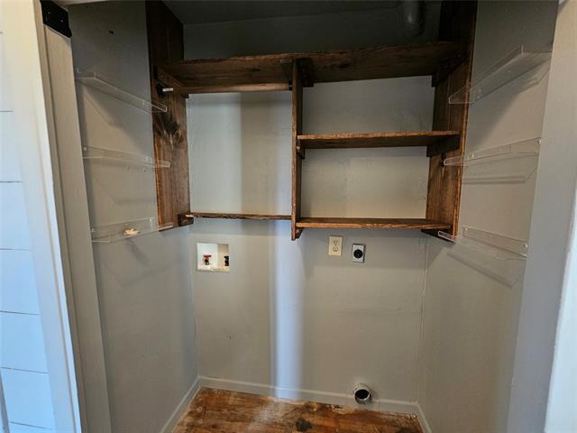 Building Photo - 3139 Southlake Park Dr