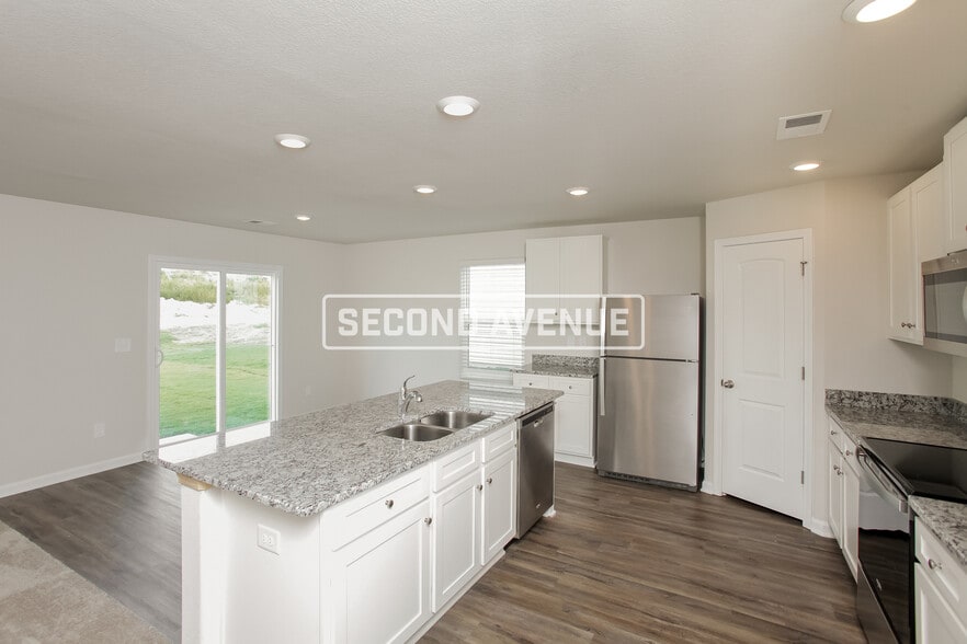 Building Photo - 407 Misty Knl Dr