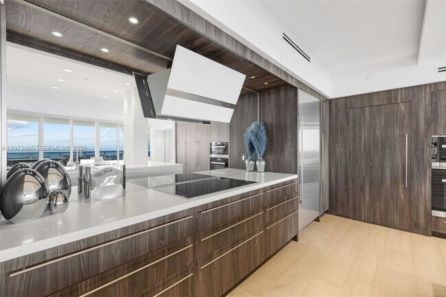 Building Photo - 400 Alton Rd