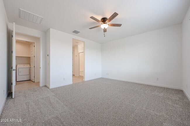 Building Photo - 7841 W Staghorn Rd