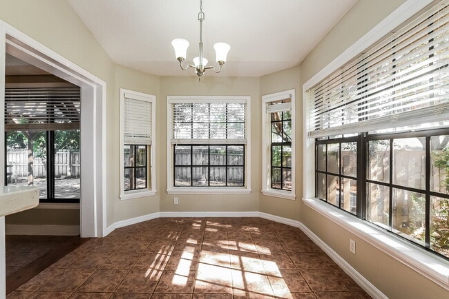 Building Photo - 4661 Marsh Harbor Dr