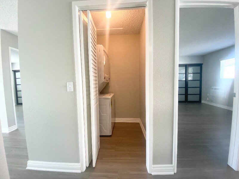 Building Photo - 5810 Amaya Dr