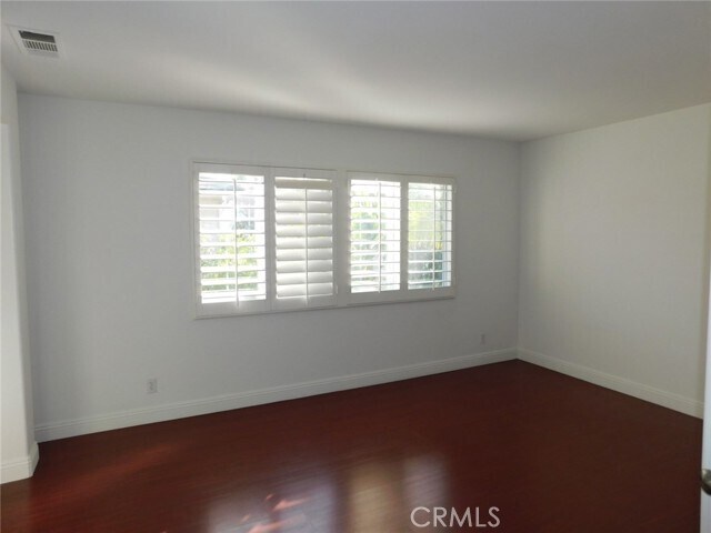 Building Photo - 37 Amoret Dr