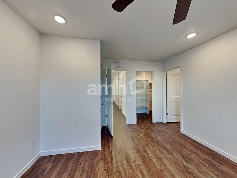 Building Photo - 23624 E 2nd Pl