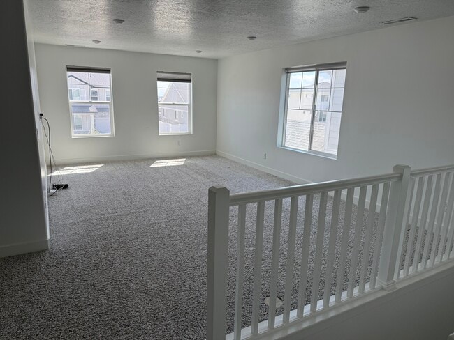 Building Photo - 6086 W Esker Terrace Ln