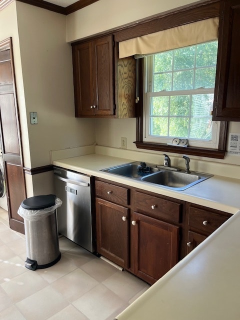 Kitchen - 1033 Lewis Farm Rd