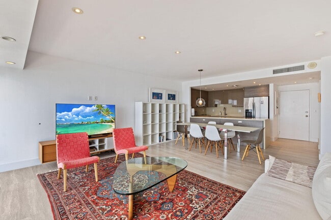 Building Photo - 2451 Brickell Ave