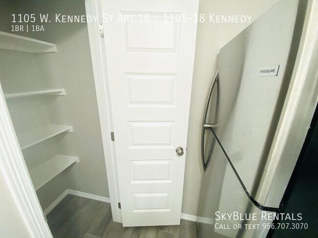 Building Photo - 1105 W Kennedy St