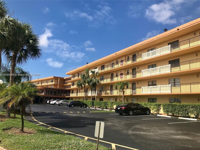 Primary Photo - 9273 SW 8th St