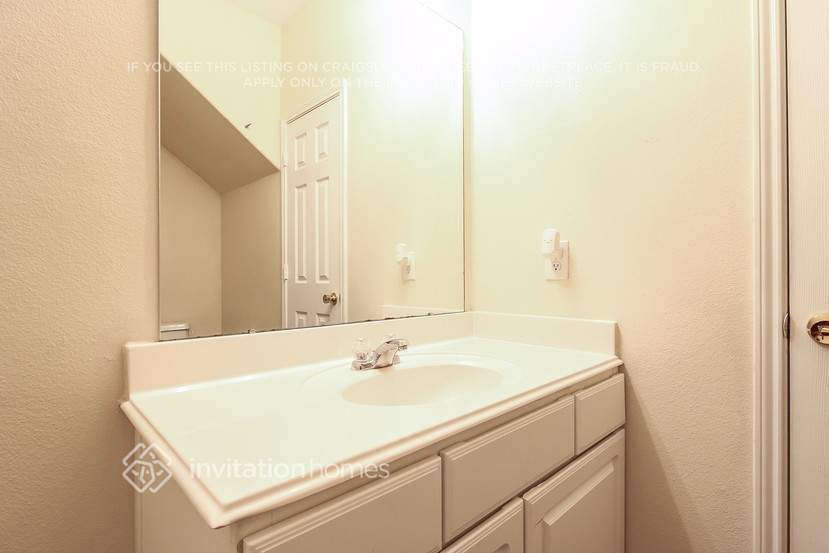 Building Photo - 14402 Narnia Vale Ct