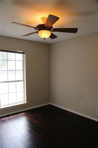Building Photo - 1402 White Wing Ct