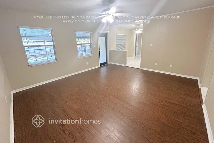 Building Photo - 509 Clemons Rd