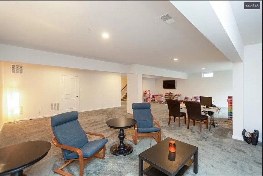 Building Photo - 11004 Fillys Ford Xing