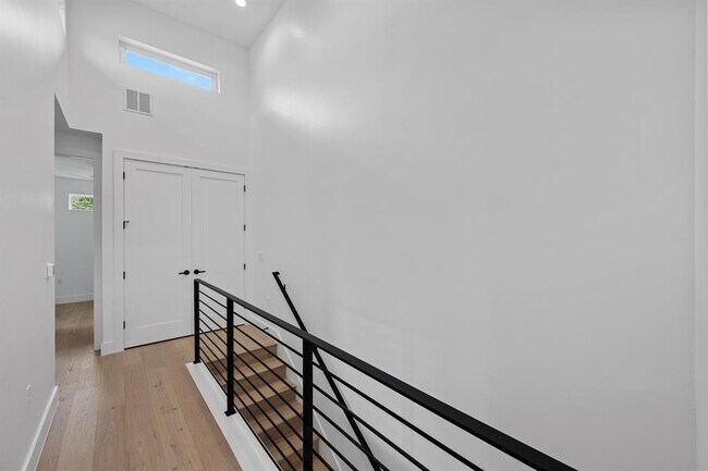 Building Photo - 3614 Abbate Cir