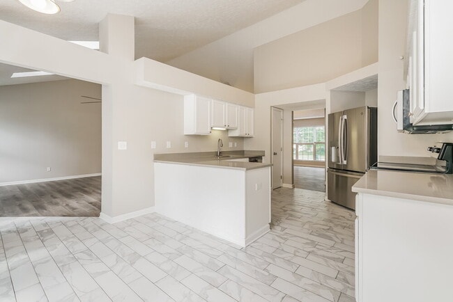 Building Photo - 1787 Convair Dr