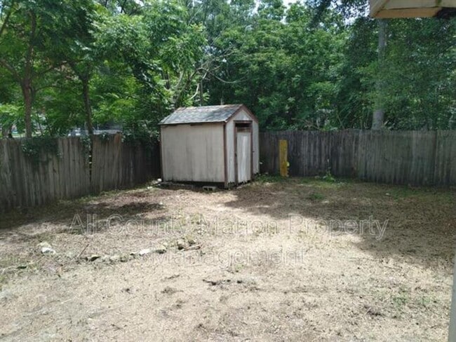 Building Photo - 1011 NW 42nd Ln