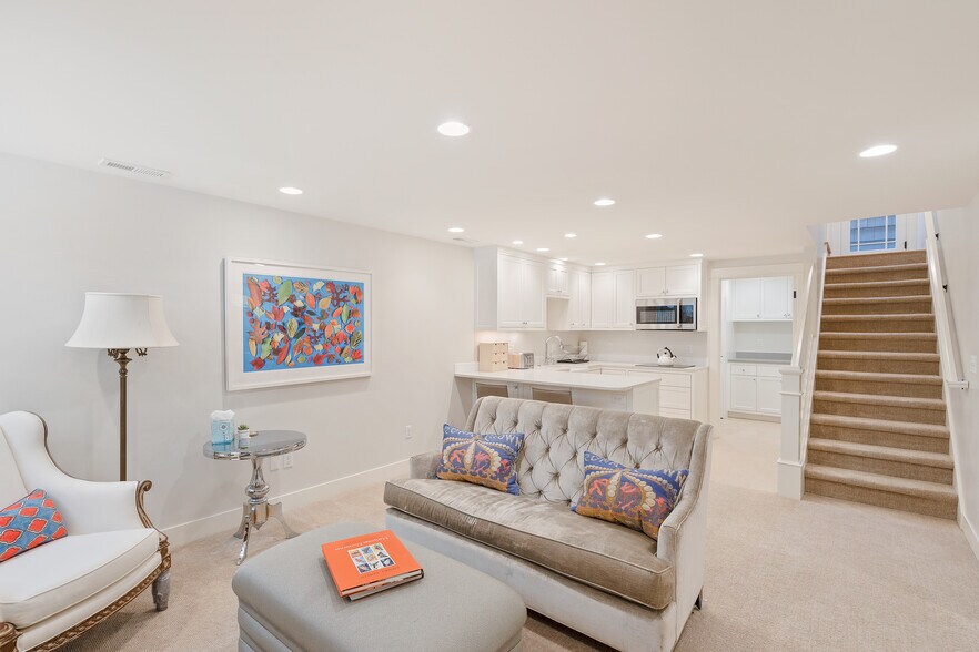 Building Photo - 2666 SW Brae Mar Ct