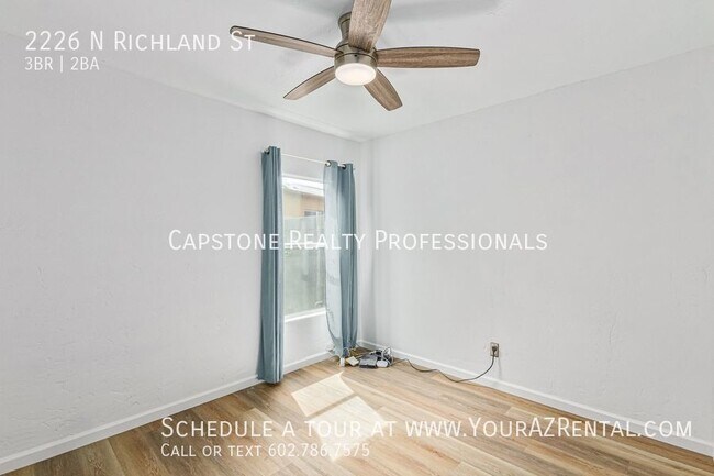 Building Photo - 2226 N Richland St