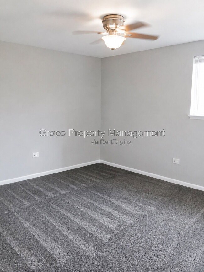 Building Photo - 2900 Eliot Cir