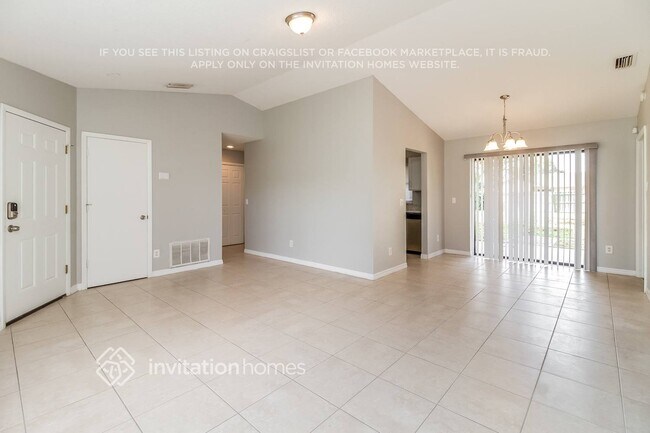 Building Photo - 5149 Formby Dr