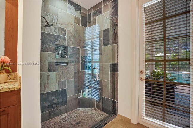 Building Photo - 21190 N Sweetwater Ln