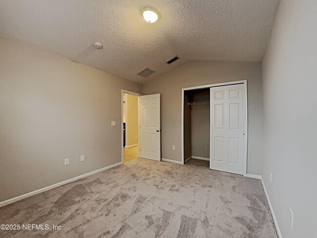 Building Photo - 6075 Scenic Meadow Ln