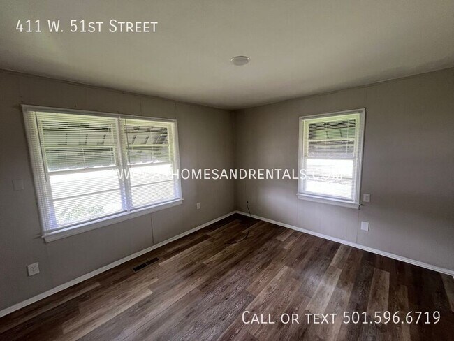 Building Photo - 411 W 51st St