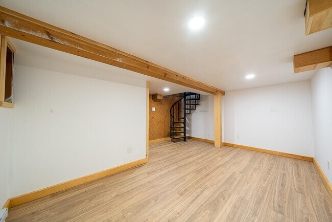 Building Photo - 30 Stickney Rd