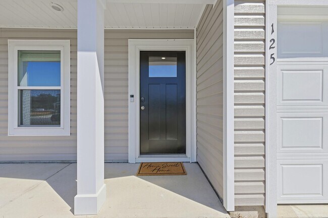Building Photo - 125 Indigo Pl