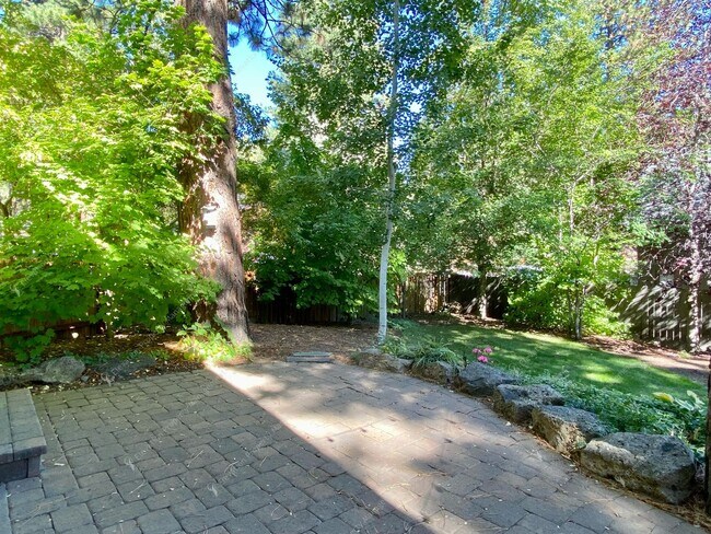 Building Photo - West Hills Gem with Timeless Charm and Mod...