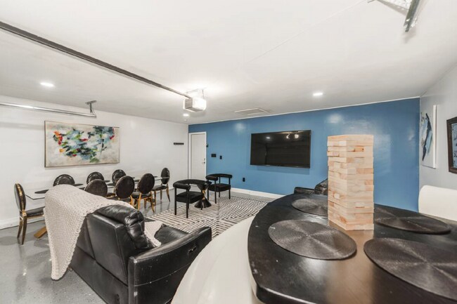 Building Photo - Location! Location! Welcome to your dream ...
