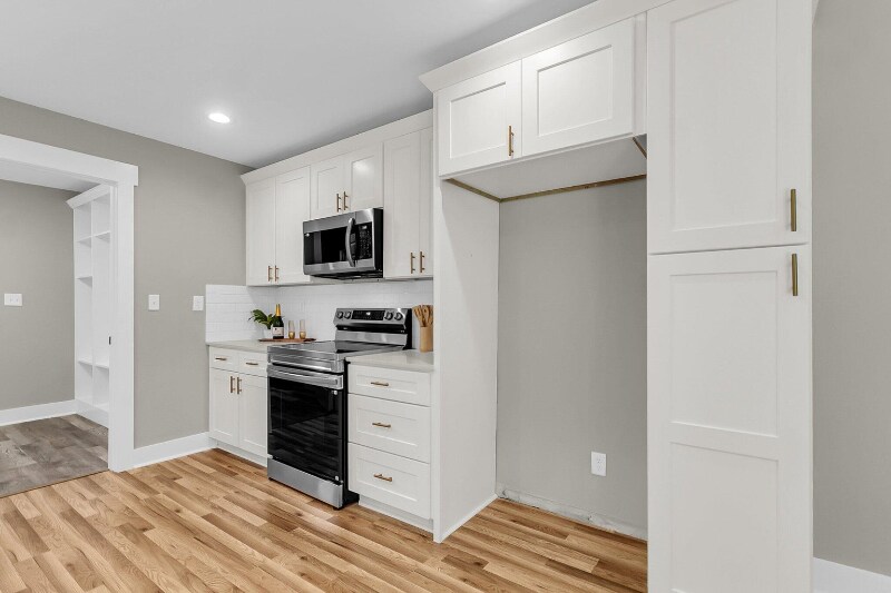 Building Photo - 6305 Lucille Dr