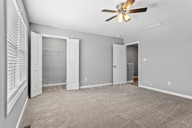 Building Photo - 2015 Dolly Dr